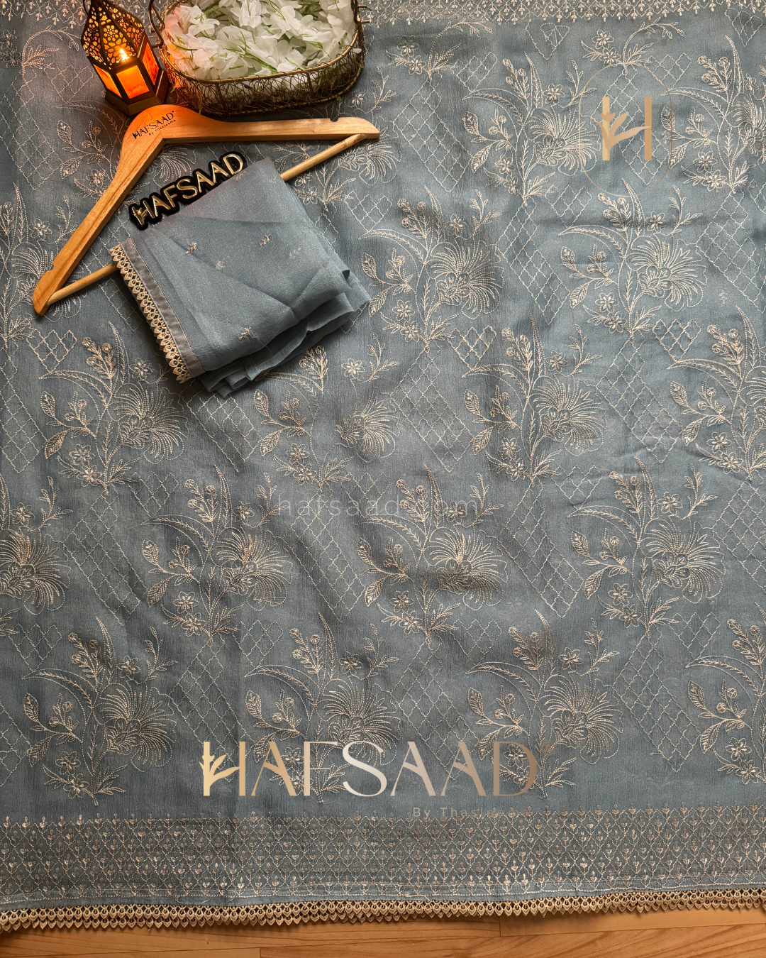 Arwa - Crushed silk organza saree (Blue)