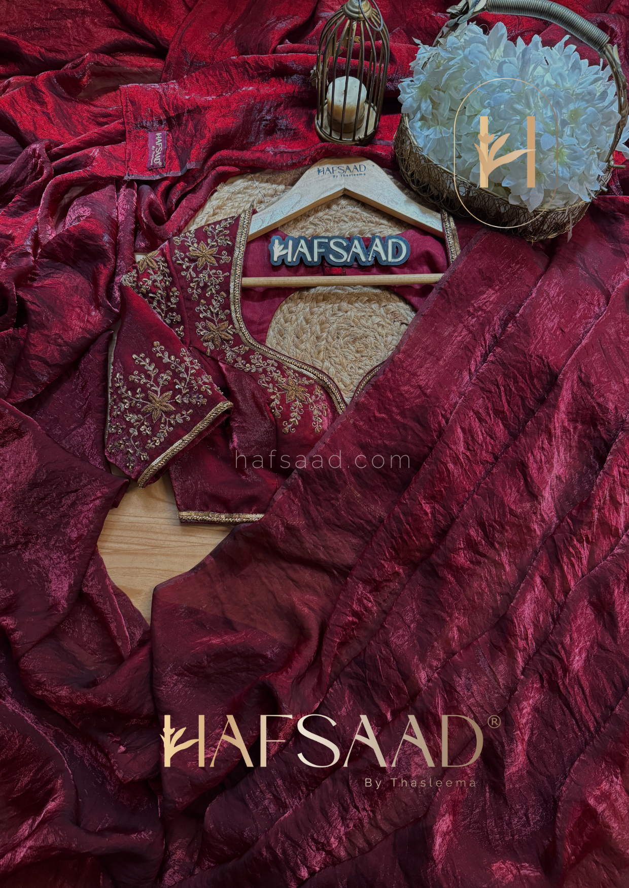 Rouge elbow sleeve - Artisanal handwork saree