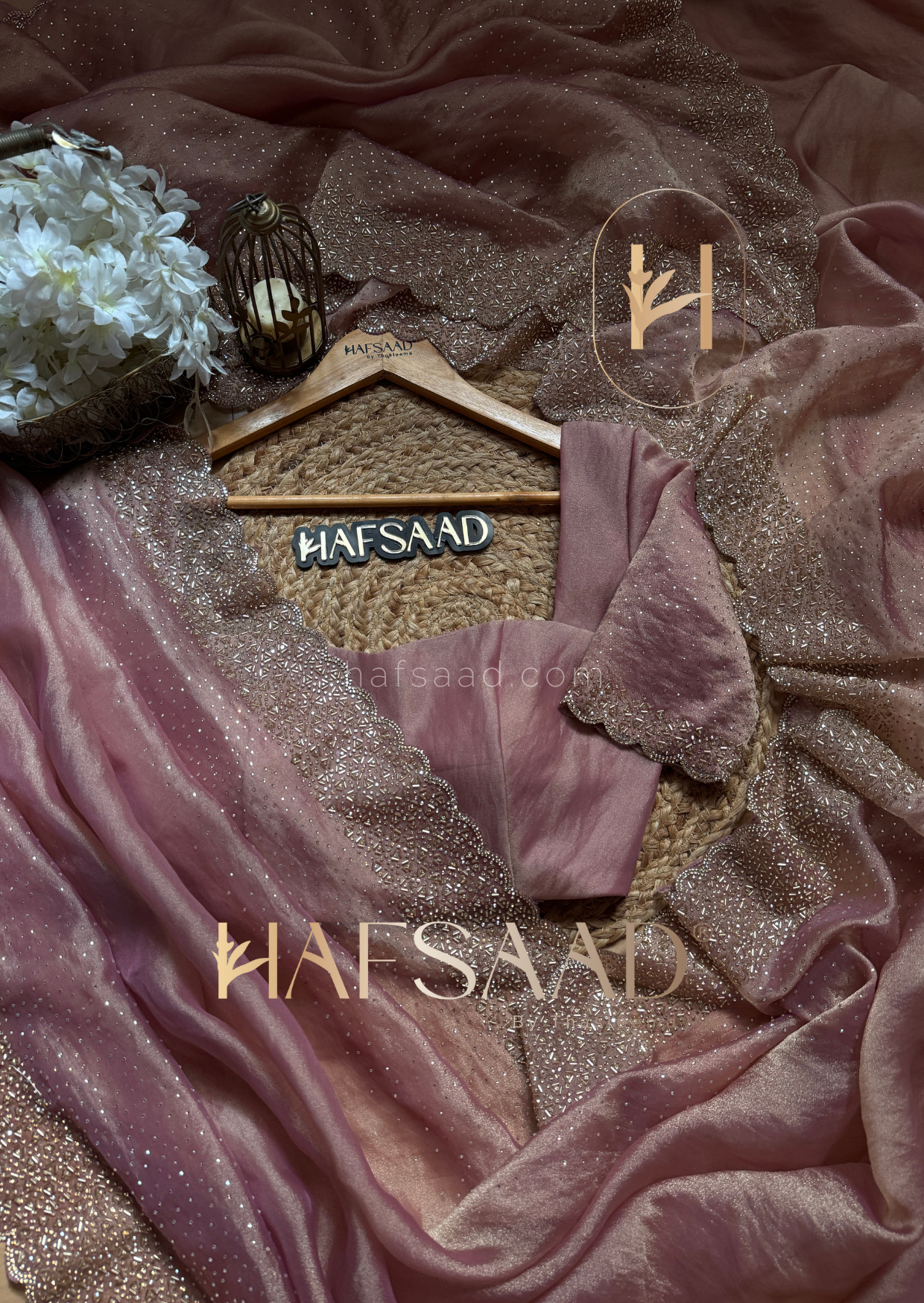 Haideen- Premium semi tissue saree