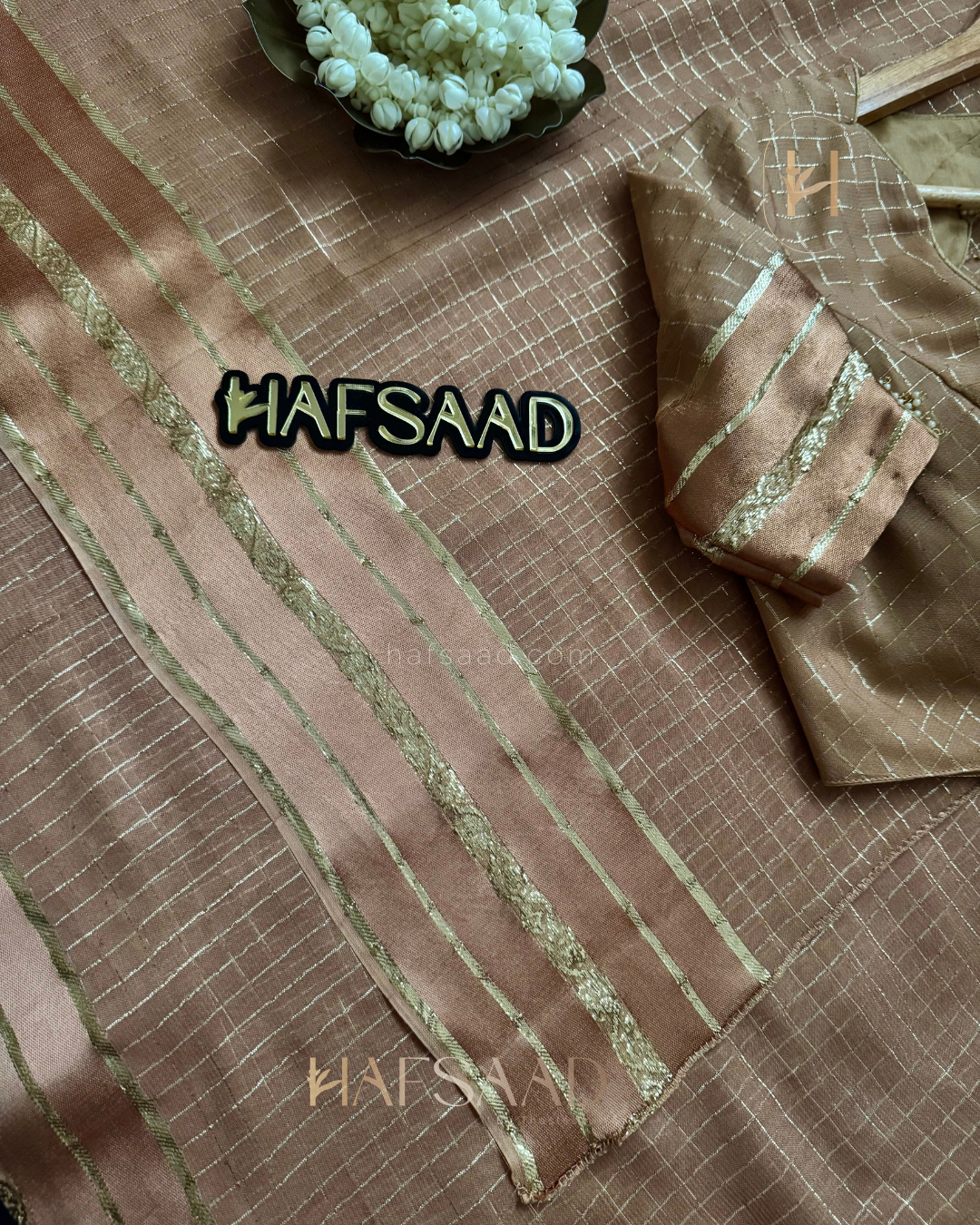Ishika- pure viscose saree (Gold)
