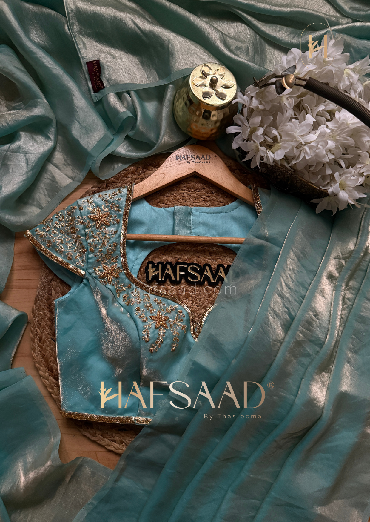 Rouge - Artisanal handwork saree (Aqua blue)