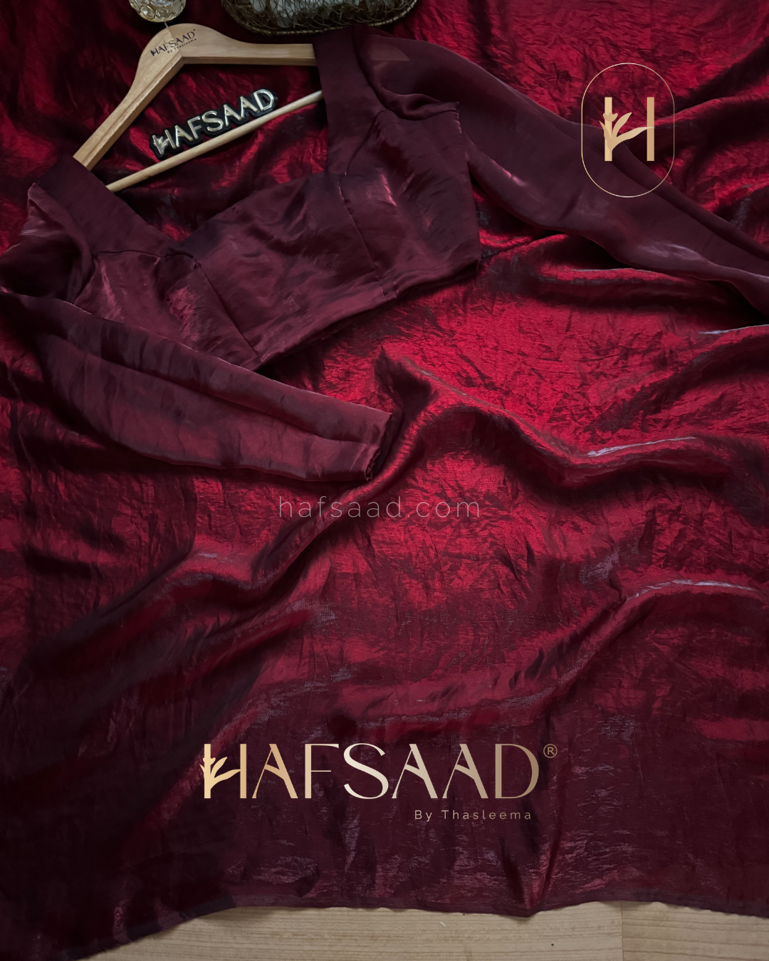 Sinful full sleeve - Stardust satin saree (Maroon)