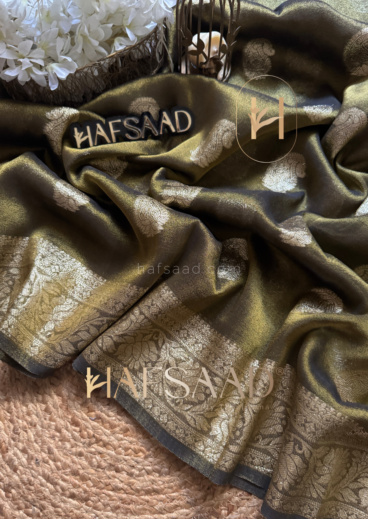 Urvasi- Semi tissue silk saree