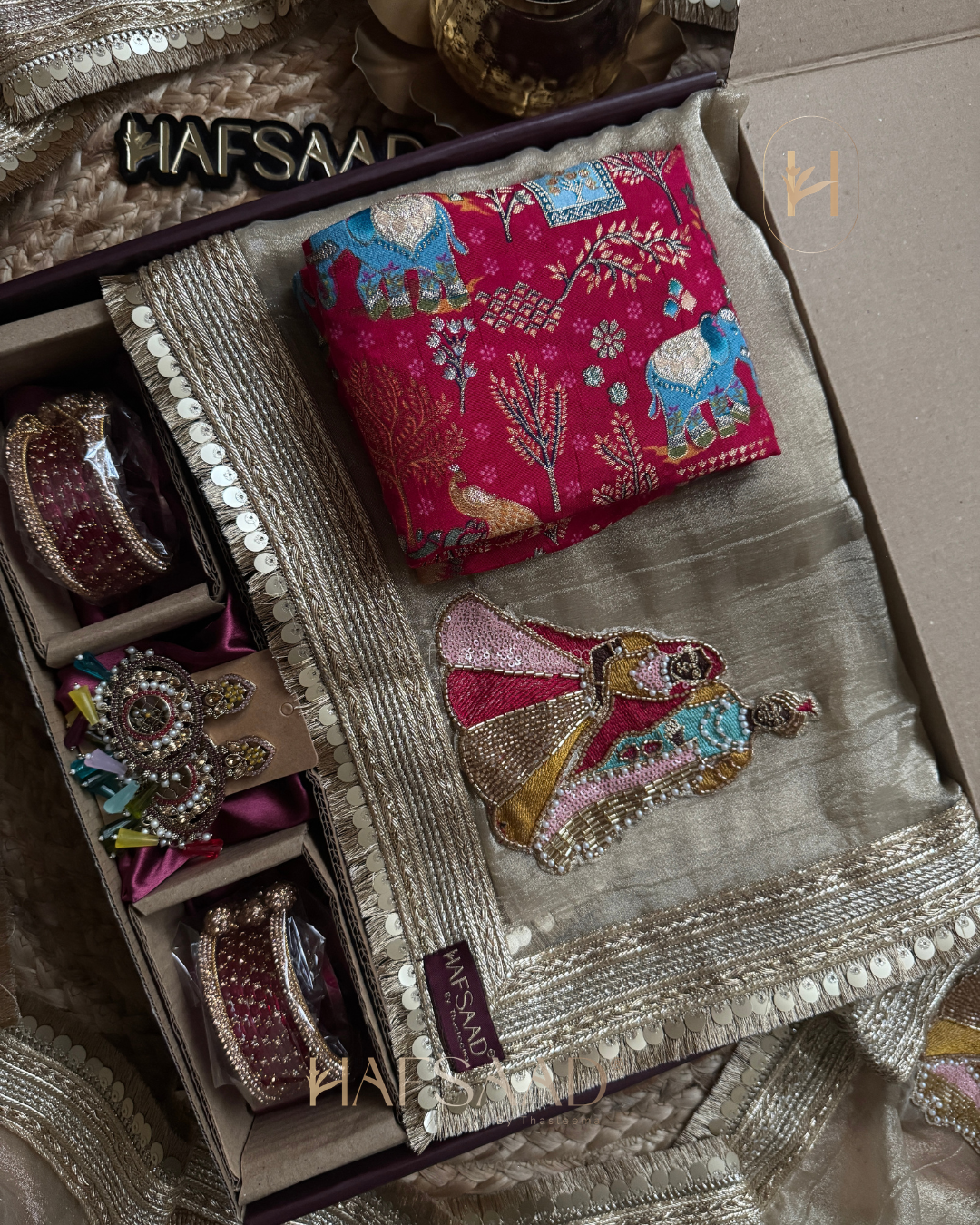 Varshini saree gift combo