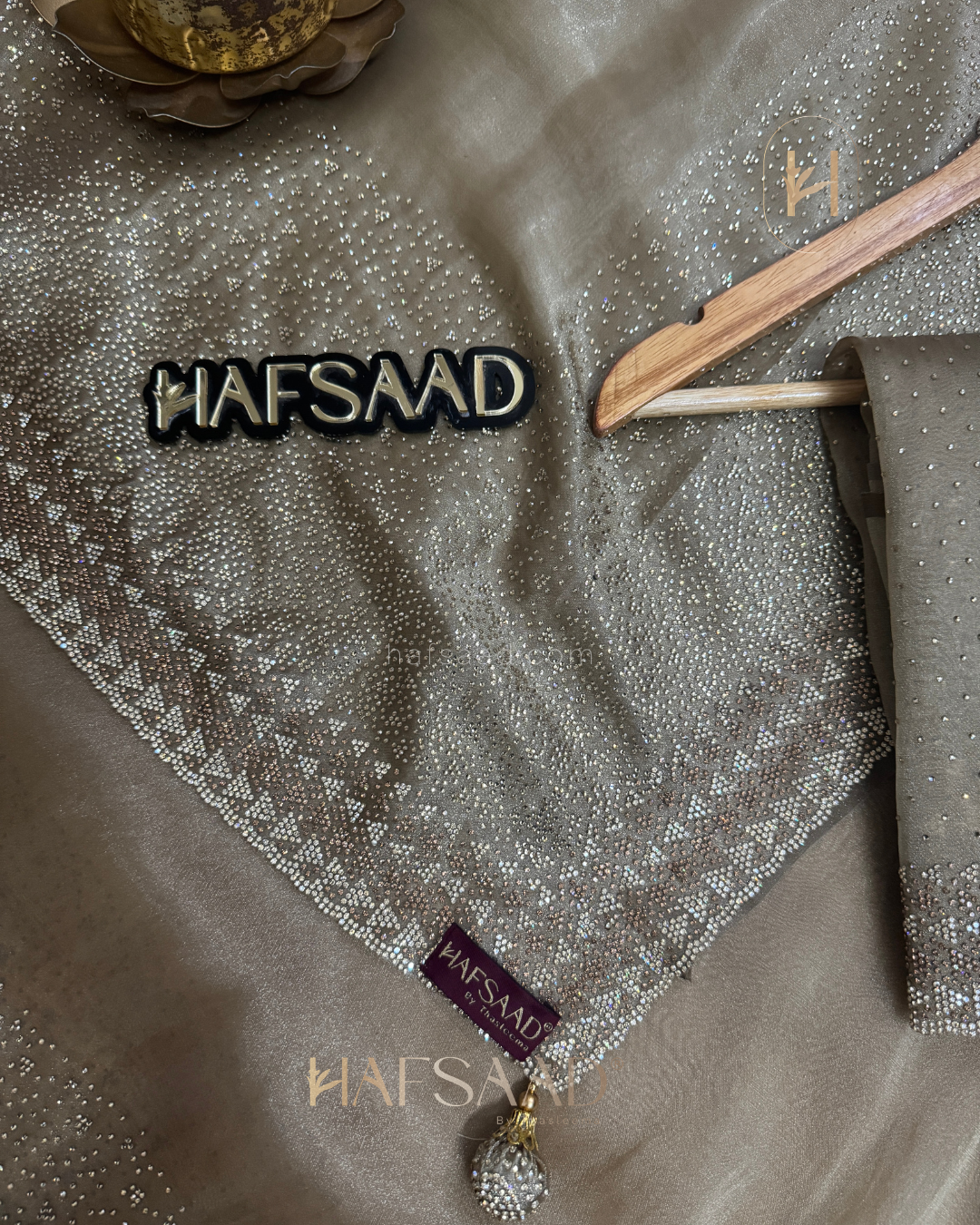 Fidha- Designer saree(moss grey)