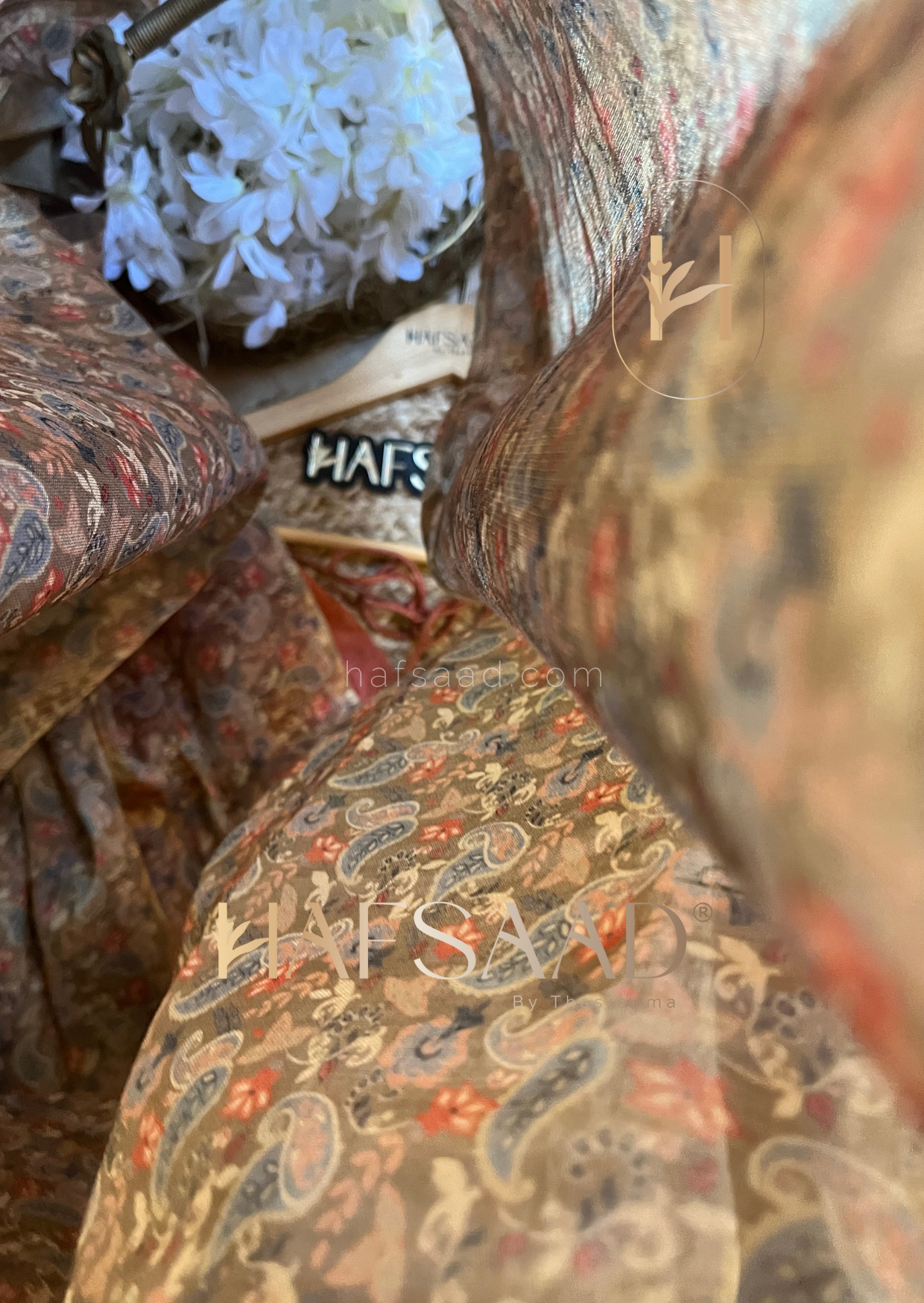 Sena- Tissue silk saree (Coral)