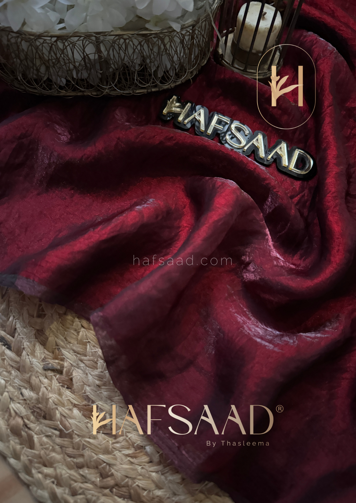 Rouge elbow sleeve - Artisanal handwork saree