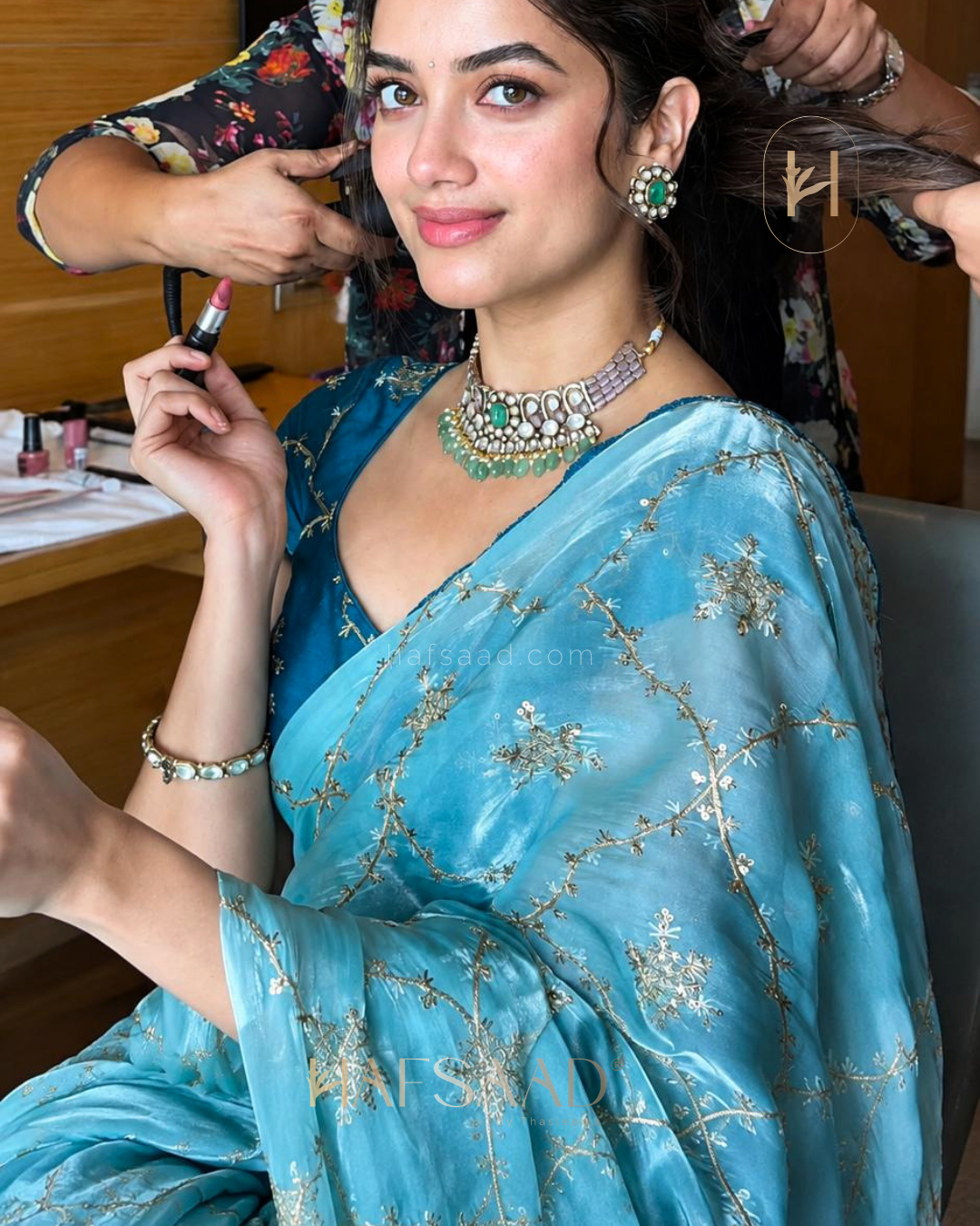 Bhagyashri in Gulabi saree