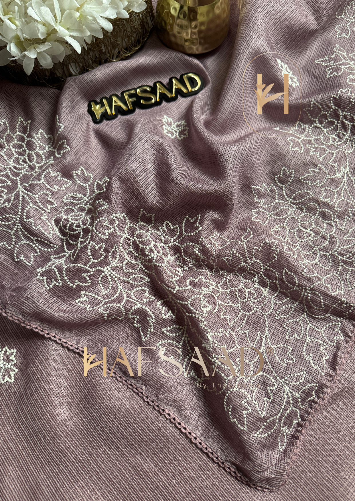 Stelle - Embroidered saree