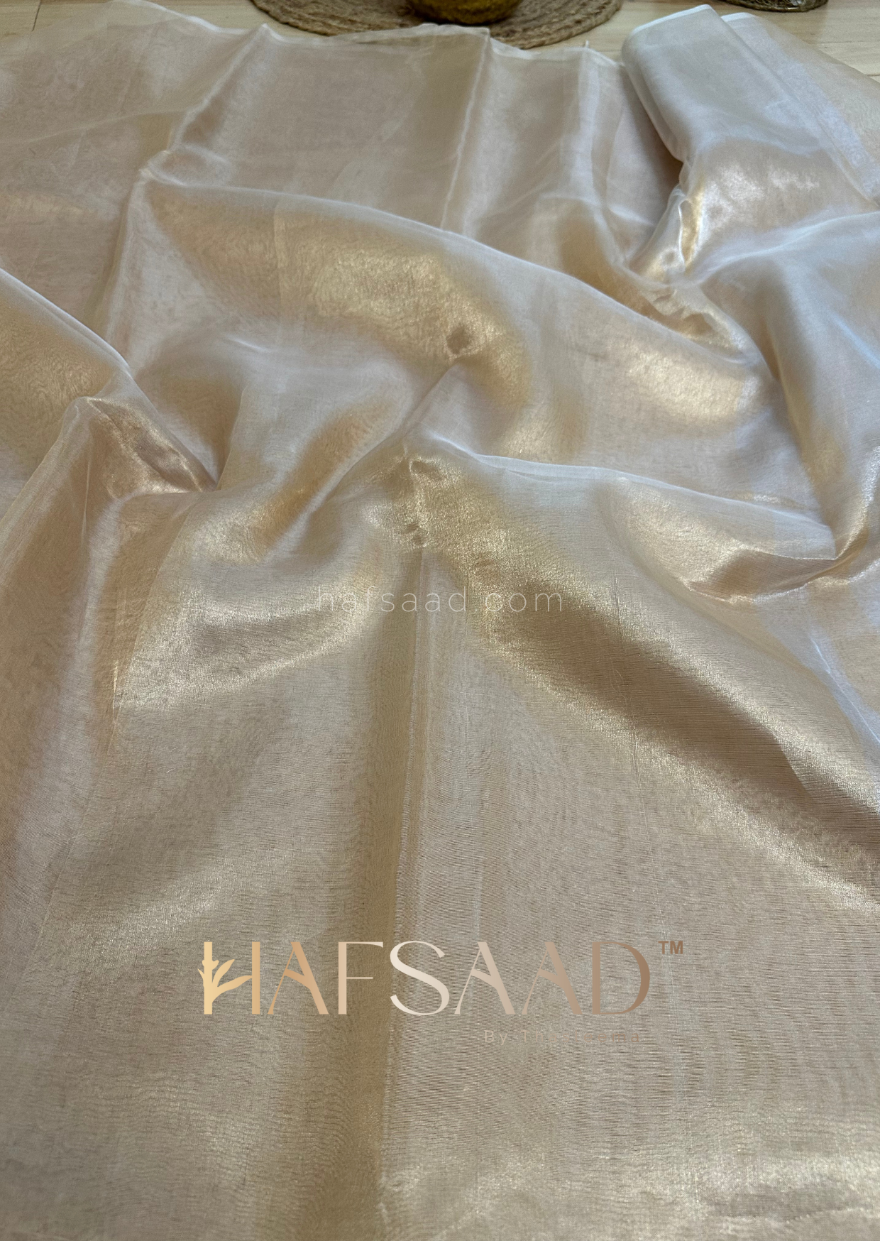 Swarna- Pure tissue silk saree