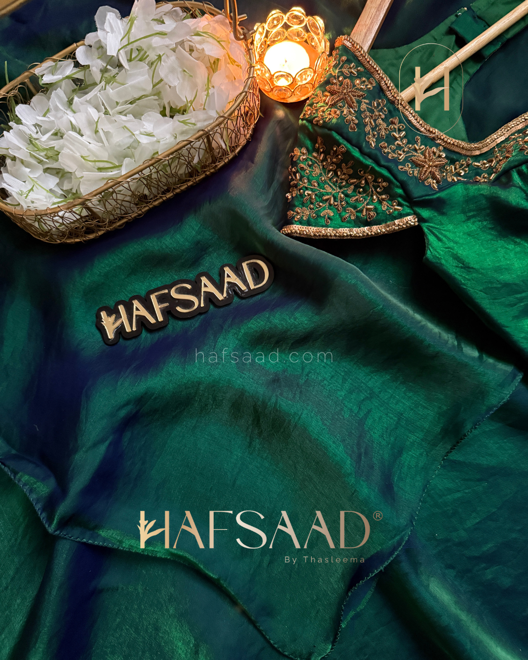 Rouge - Artisanal handwork saree (Emerald green)