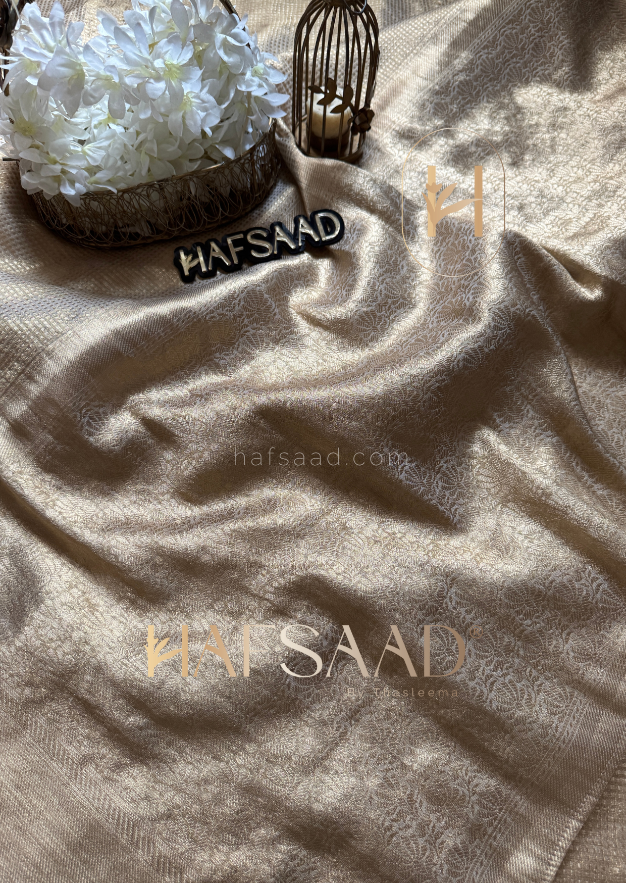 Meera- Semi tissue silk saree