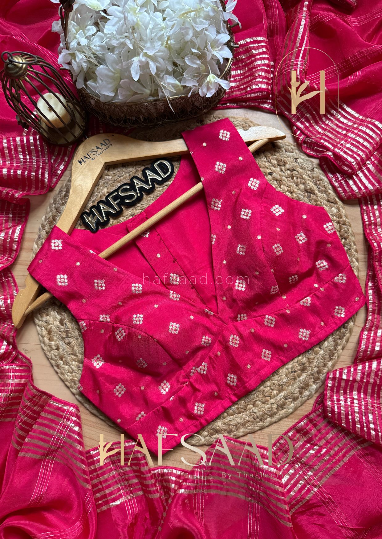 Ria - Premium blended silk saree (Pink)