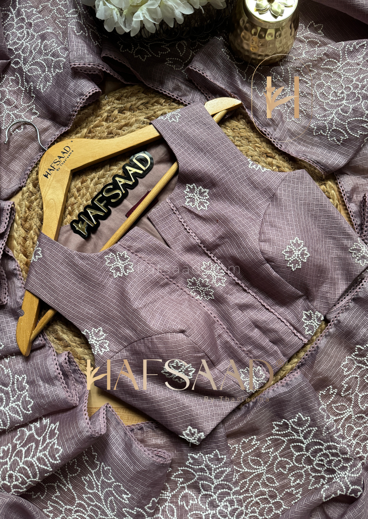 Stelle - Embroidered saree