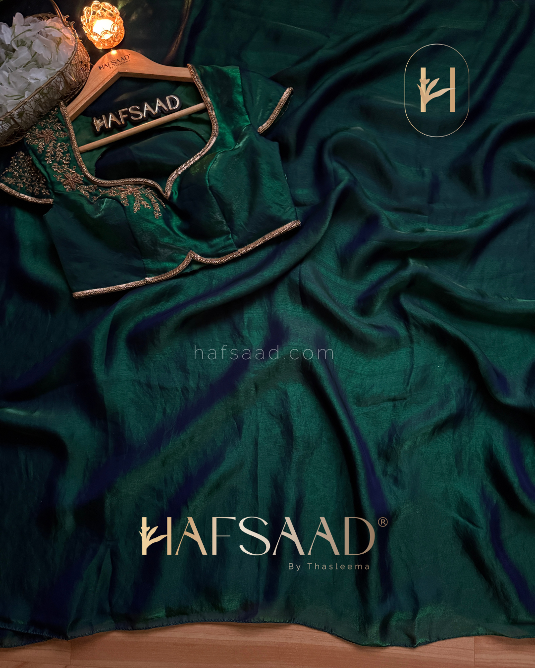 Rouge - Artisanal handwork saree (Emerald green)