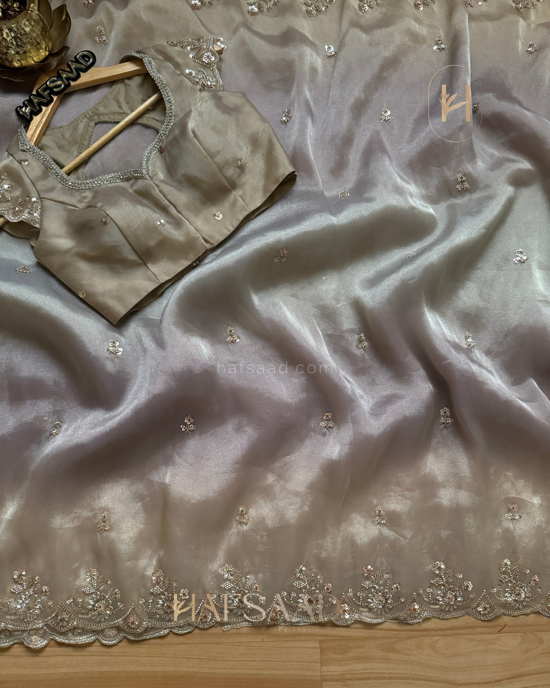 Hisna- ombré designer saree