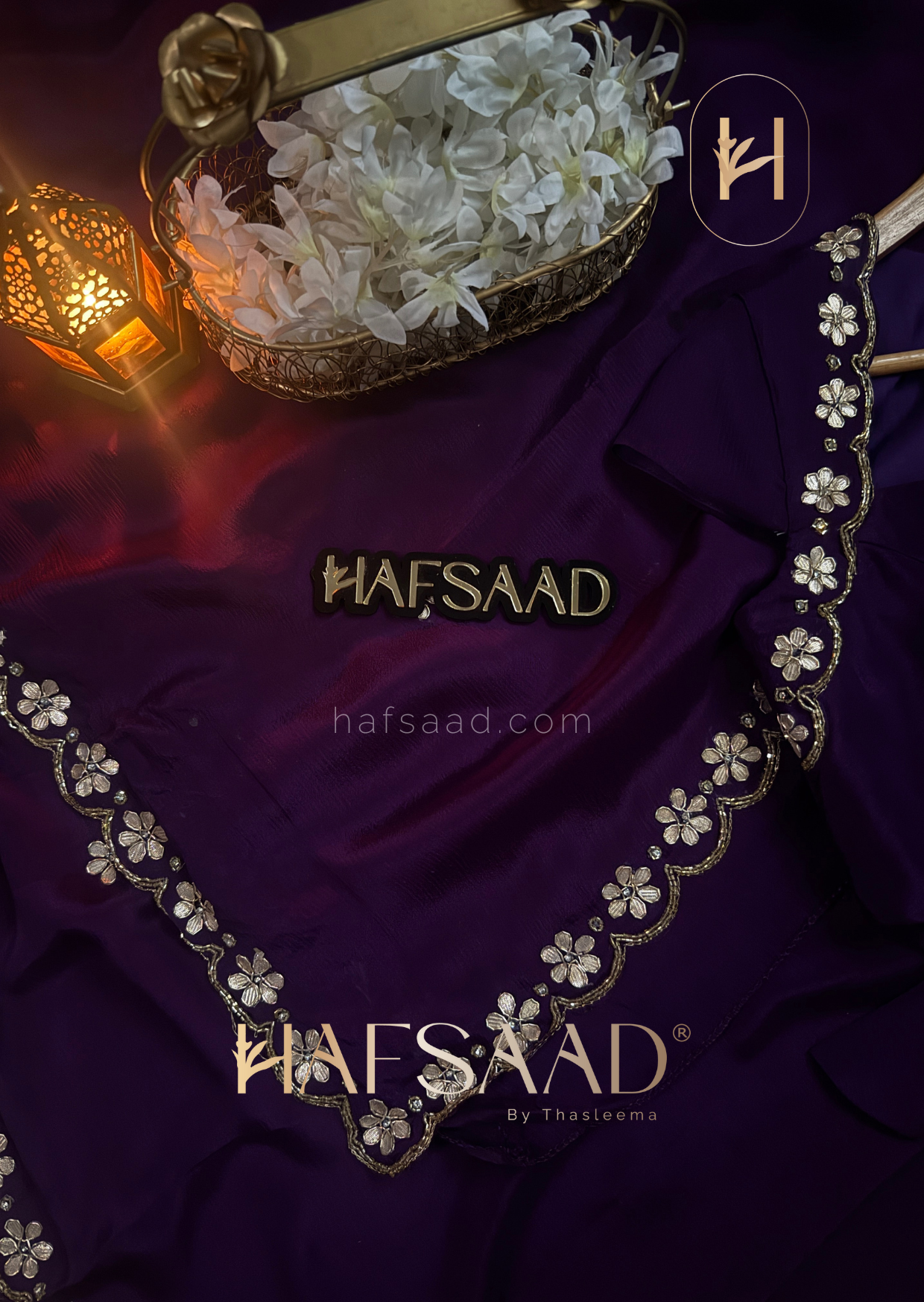 Ishani - Premium chinnon saree