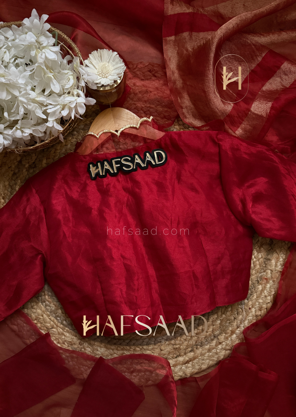 Bhavana - Pure tissue silk saree (Red)