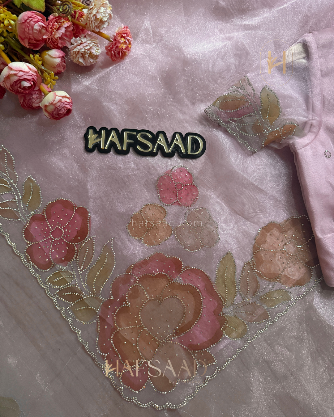 Sherlin- premium organza saree(pink)