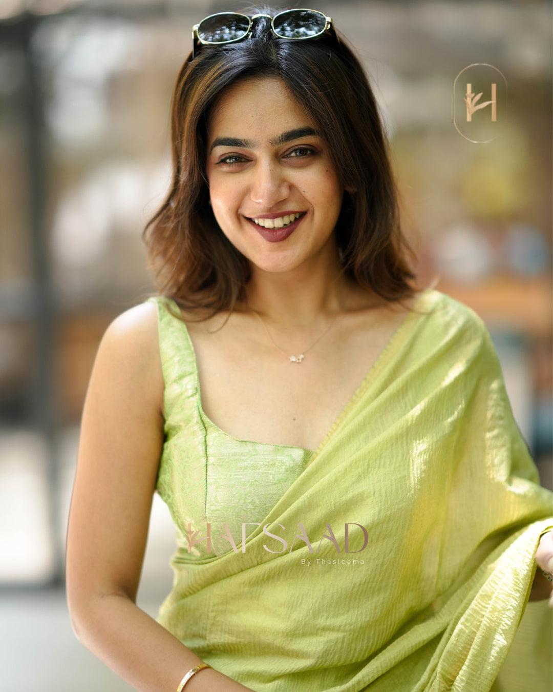 Nida- Soft semi tissue saree (Green)