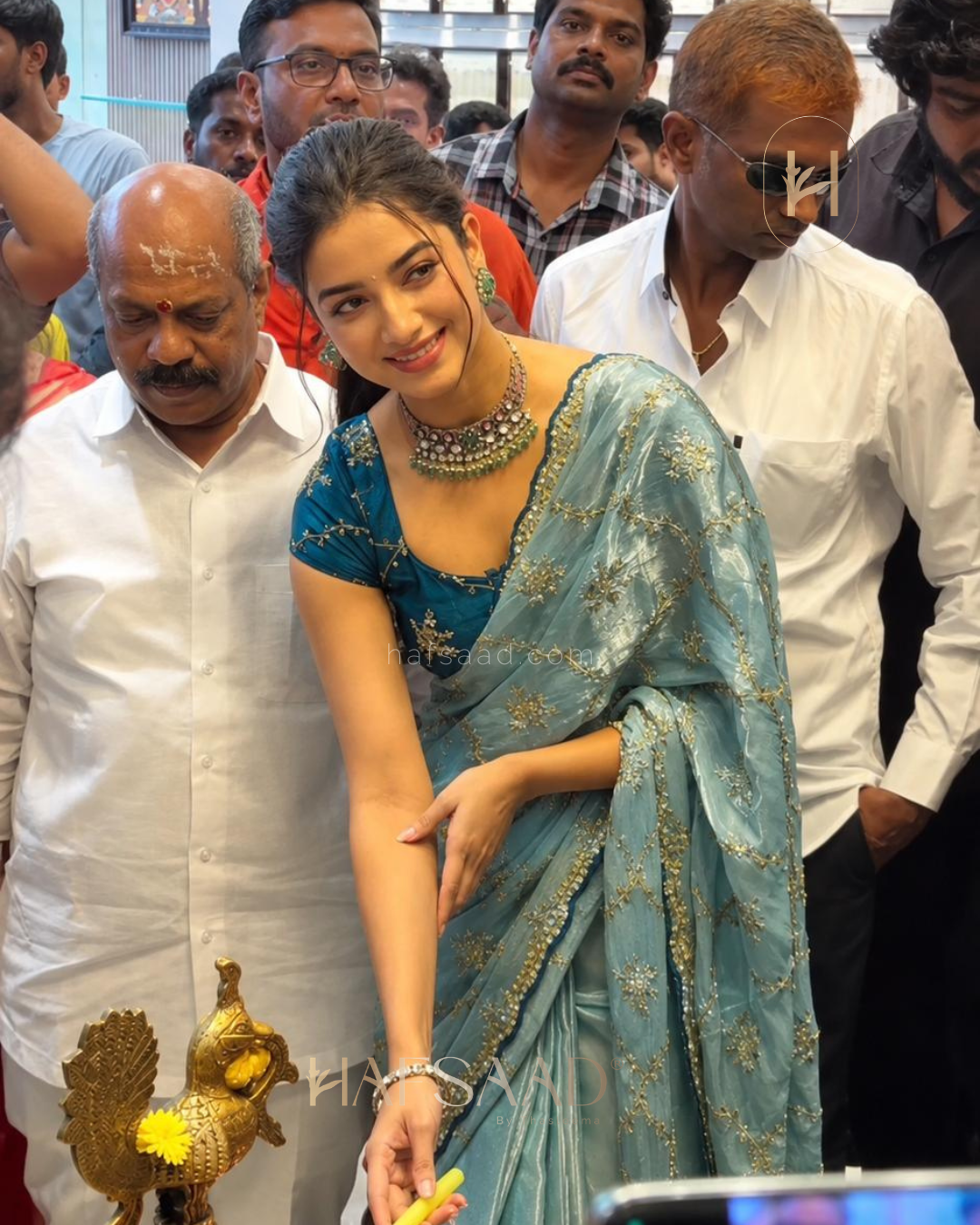 Bhagyashri in Gulabi saree