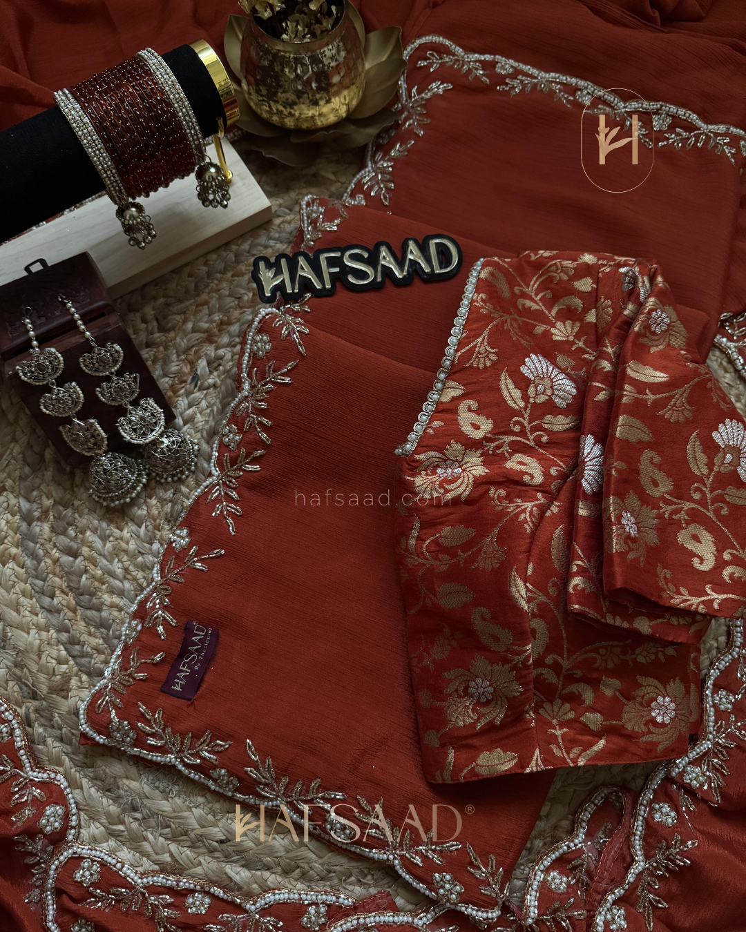 Himanshi - Chinnon saree (orange)