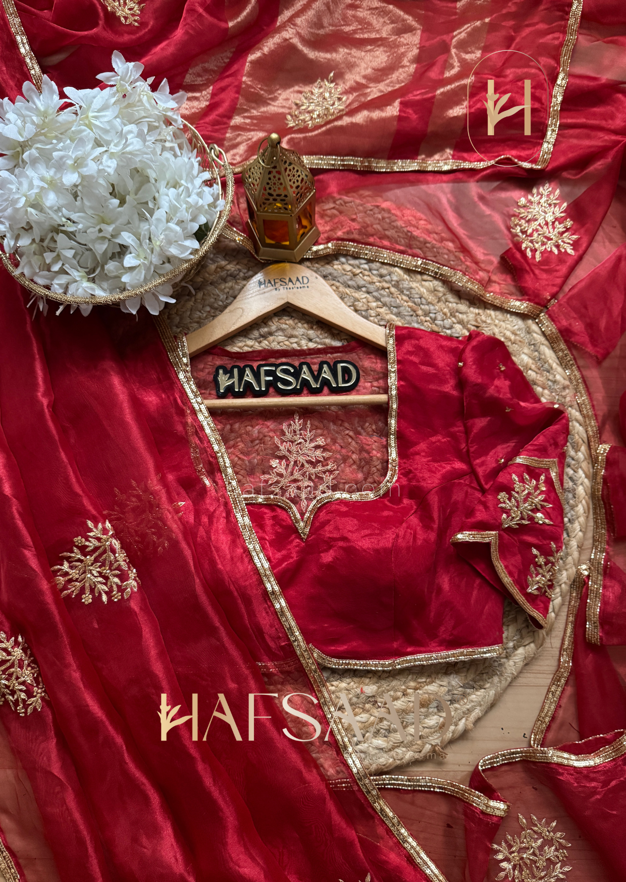 Nargis bridal-Pure tissue silk handwork saree (Red)