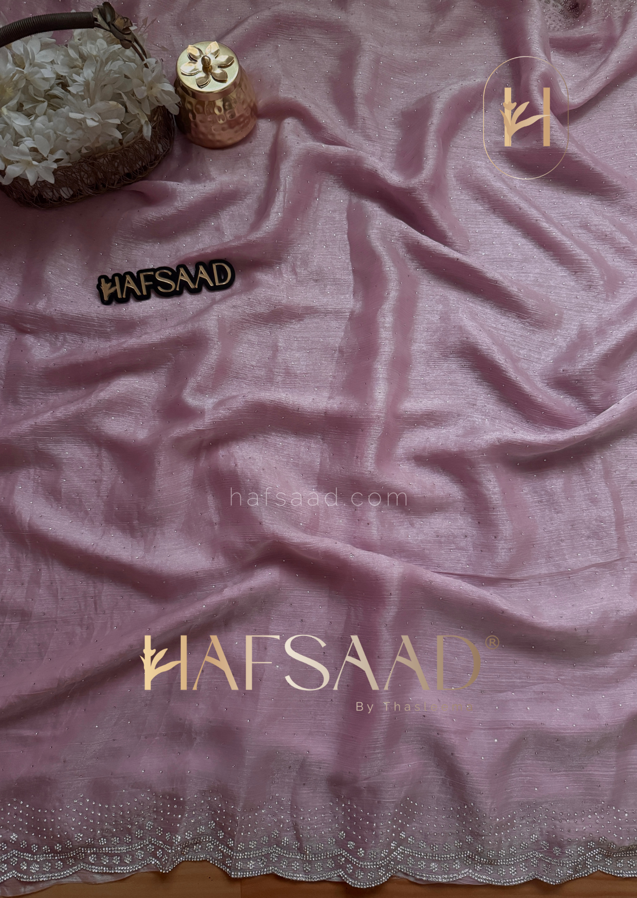 Glisten - Designer chiffon saree (Pink)