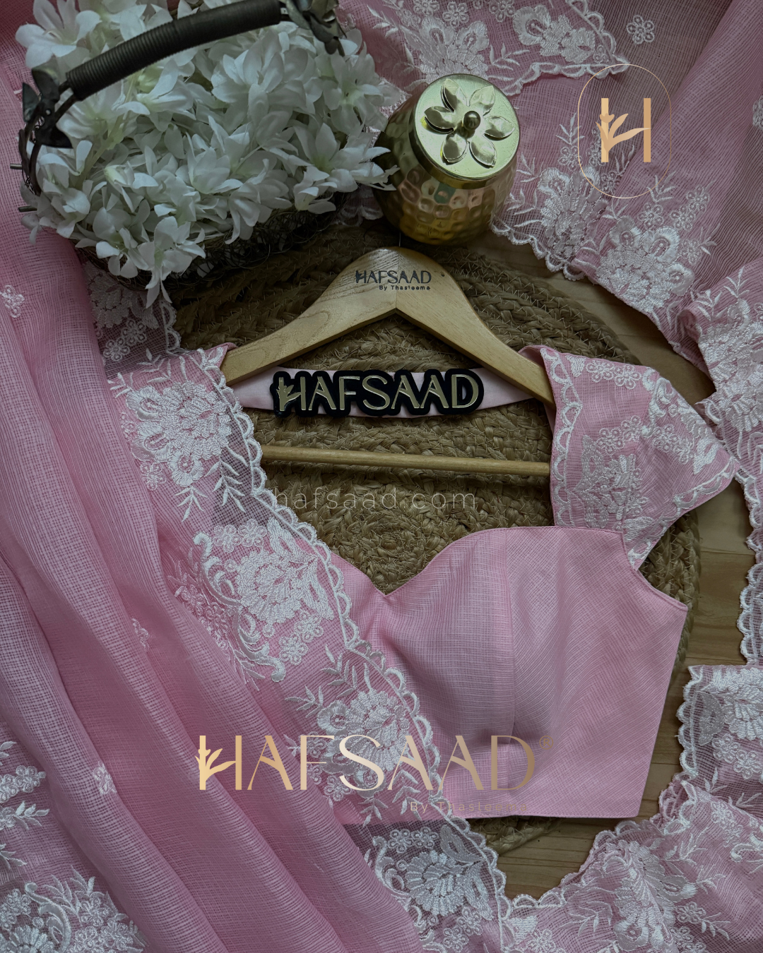 Piya - Embroidered Saree