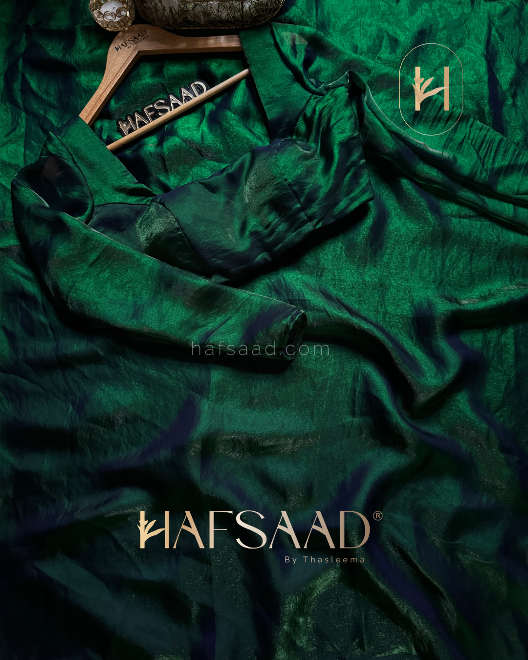 Sinful full sleeve - Stardust satin saree (Emerald Waves)