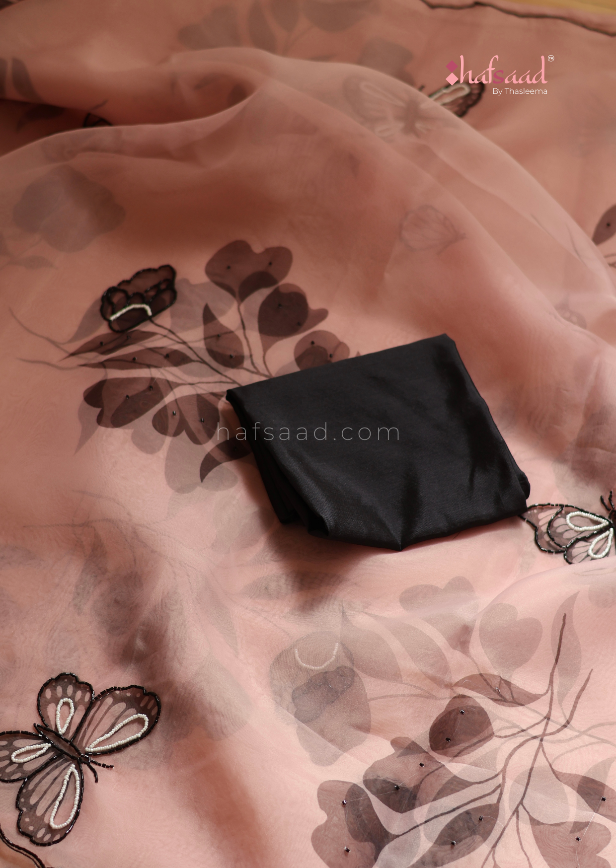 Dear Daisy- Handwork organza saree (Dusty pink butterfly)