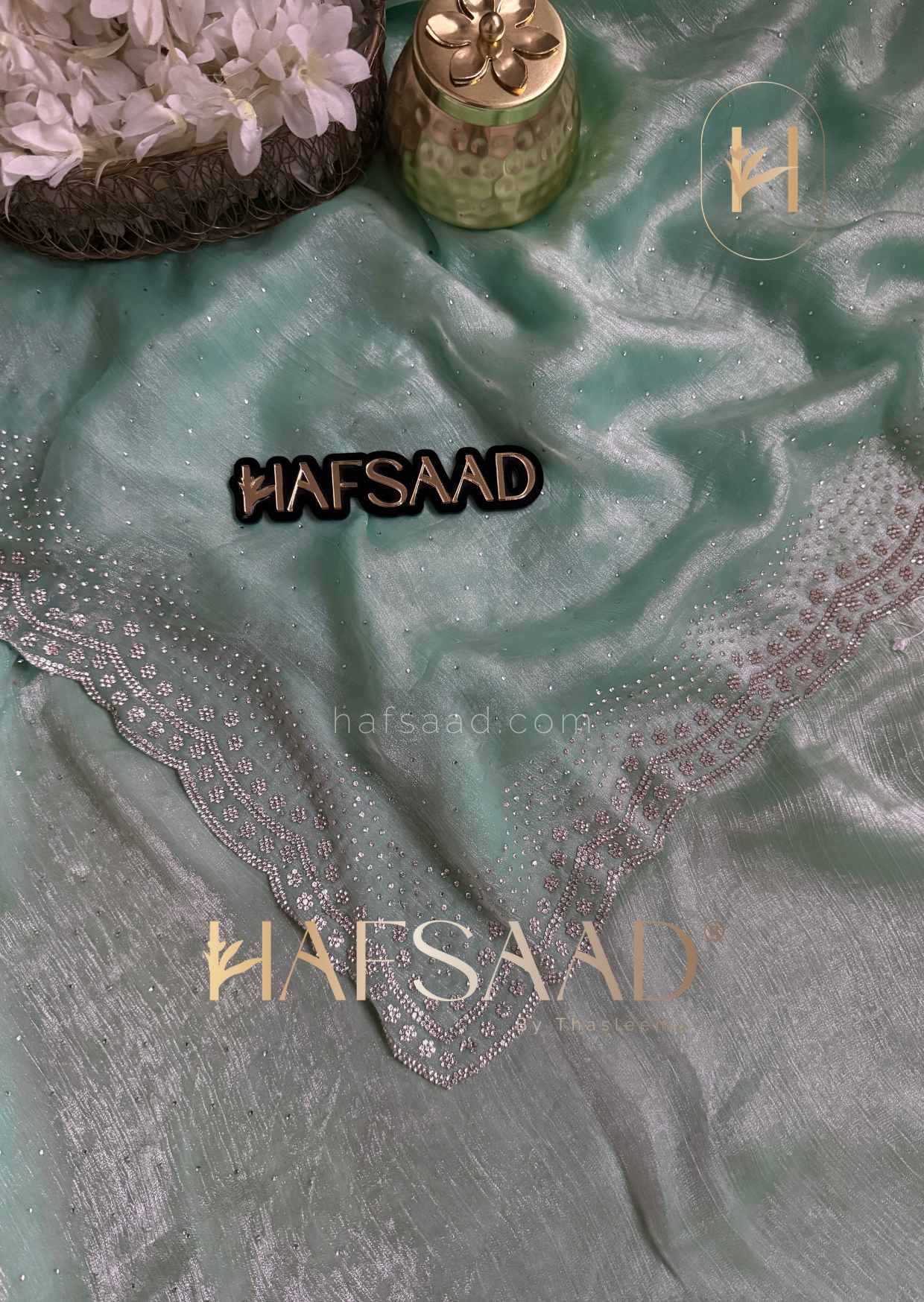 Glisten - Designer chiffon saree (Green)