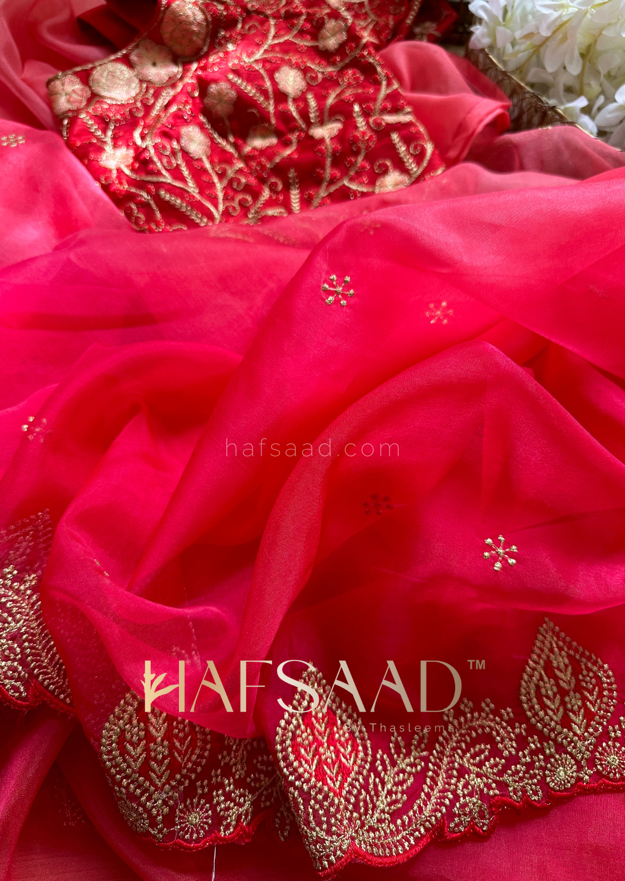 Harshini- ombre semi organza saree