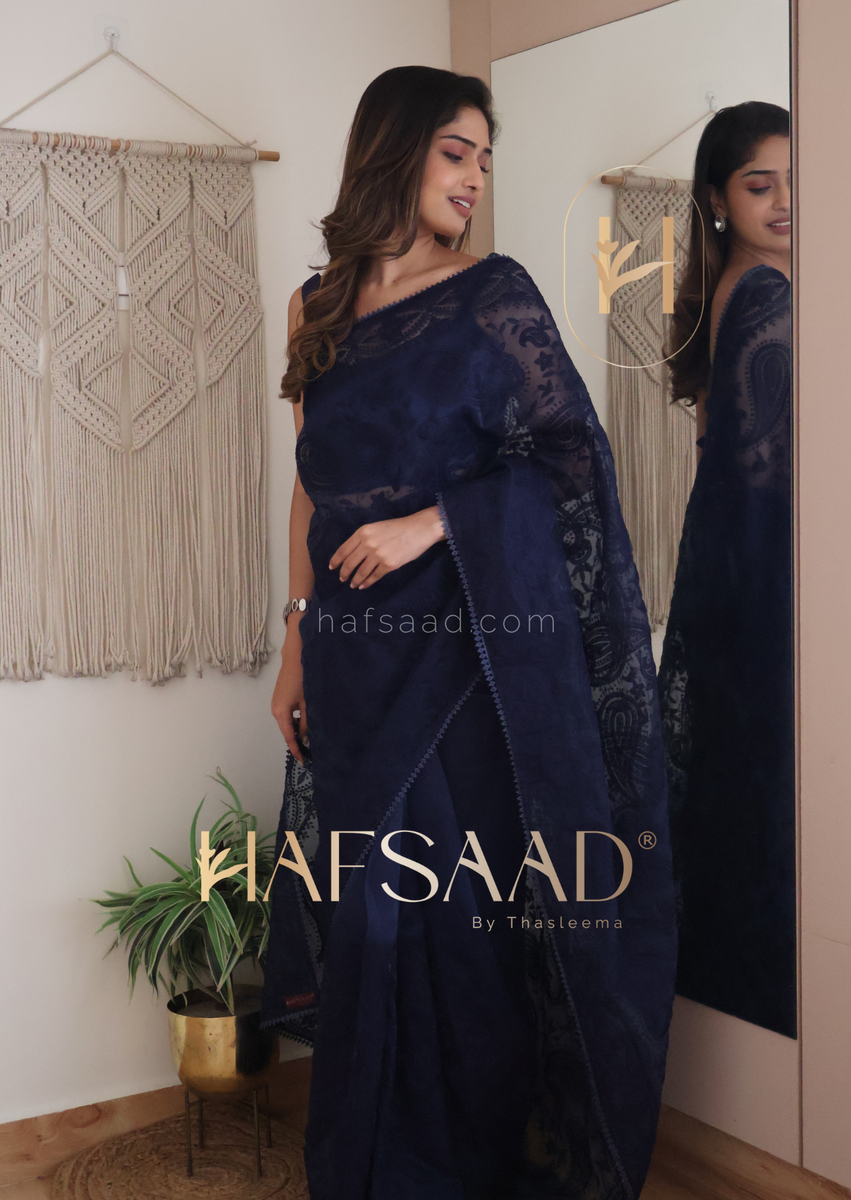 Avni - Chikankari Organza Saree (Navy Blue)