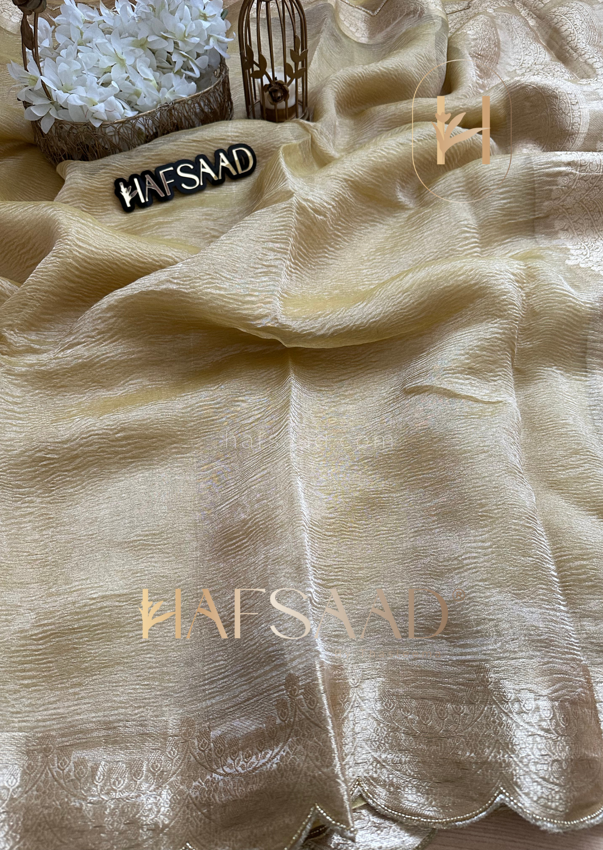 Sayali- Pure tissue silk saree with scallopwork (Sun touched)