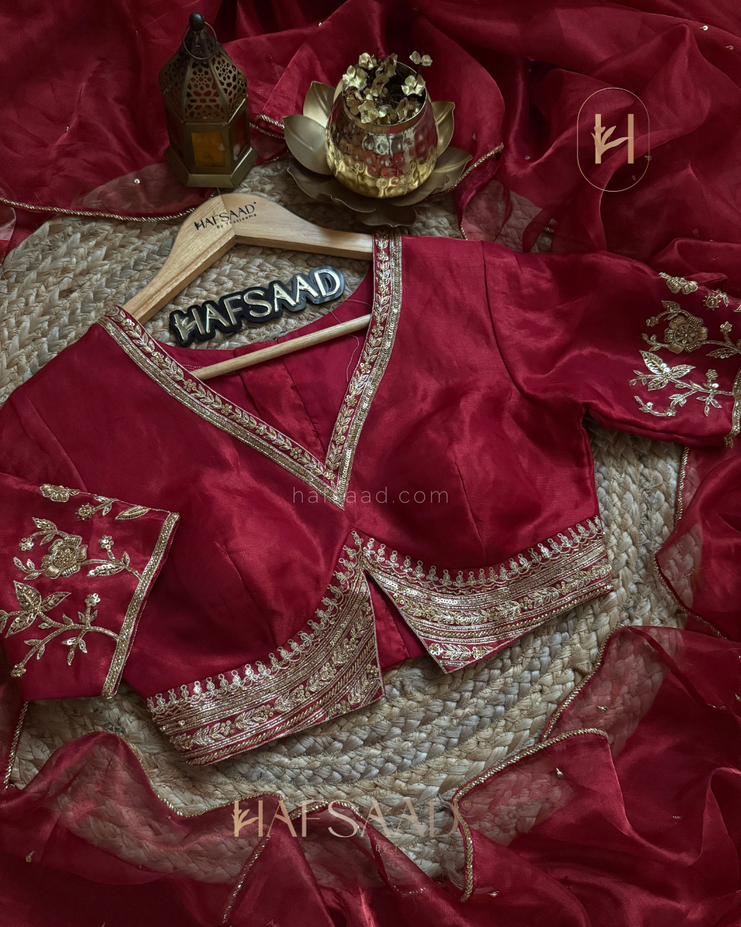 Maanya- Pure tissue silk saree