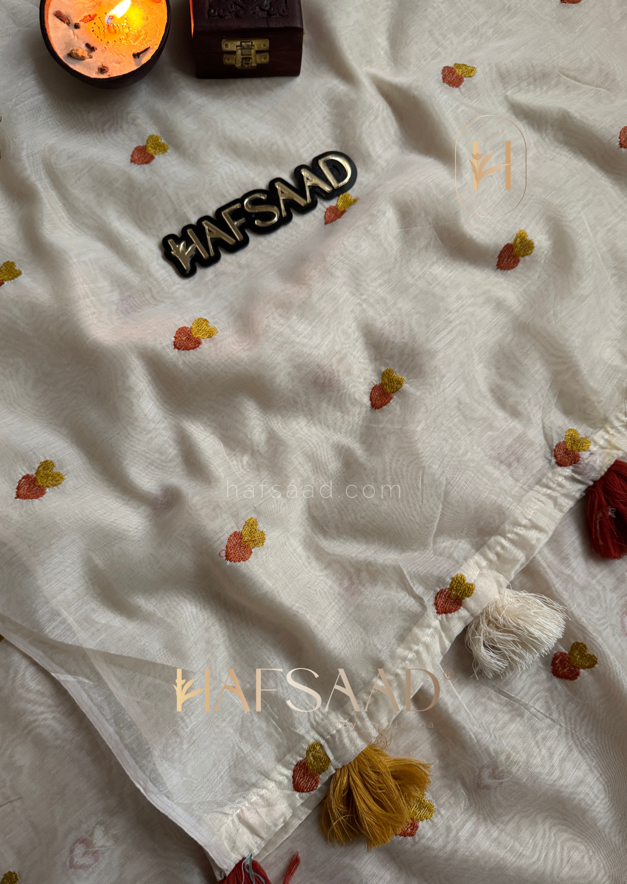 Sharmin - Semi chanderi saree