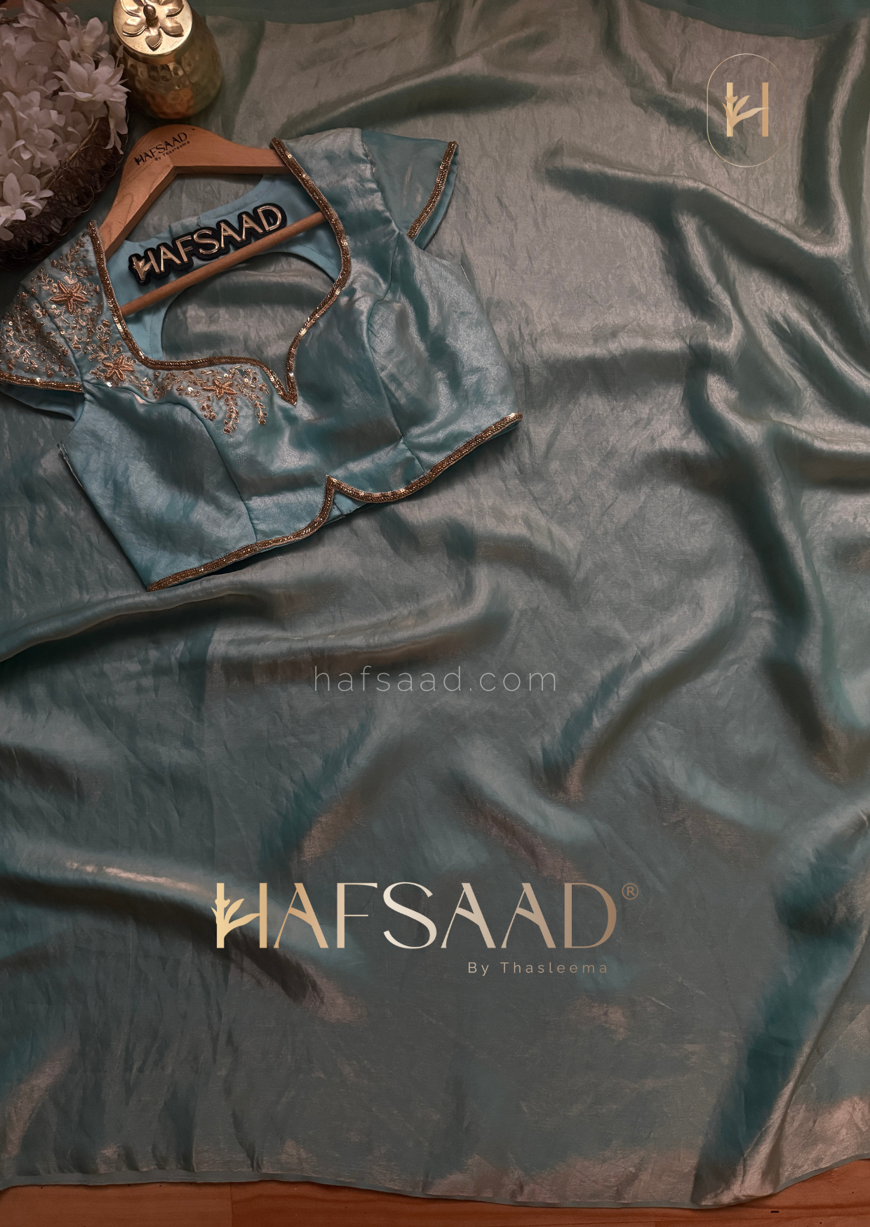 Rouge - Artisanal handwork saree (Aqua blue)