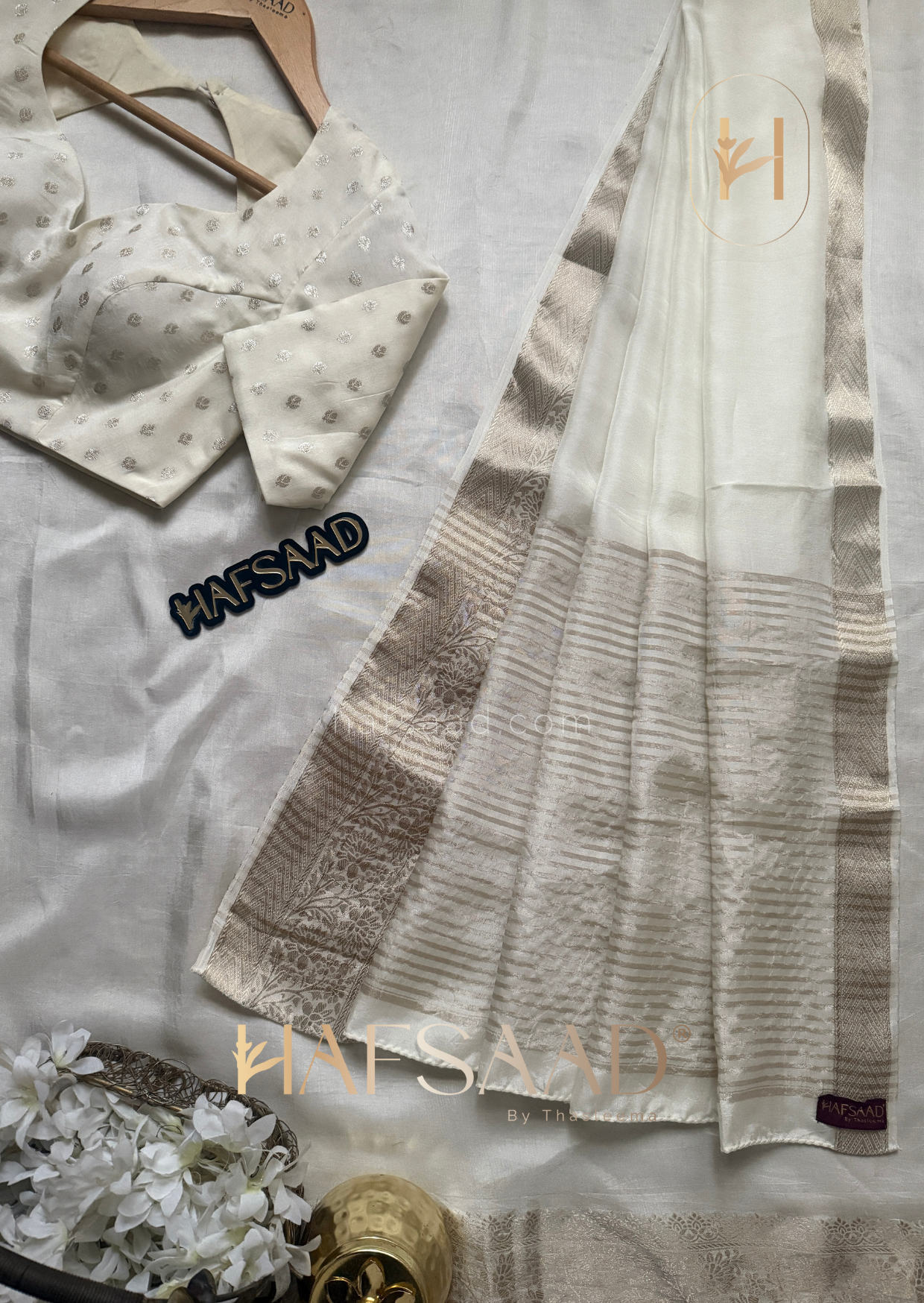 Maya - Silk cotton saree (Half white)