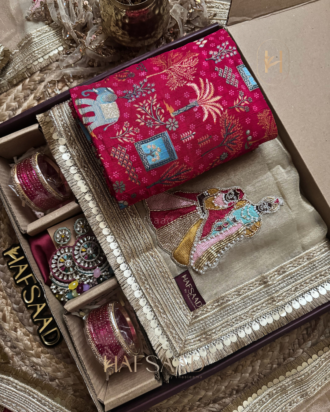 Varshini saree gift combo
