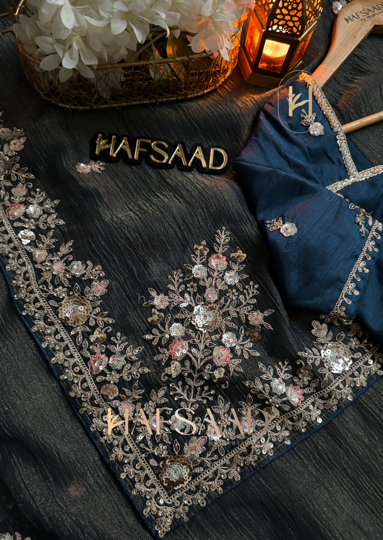 Sayna - Soft shimmer chiffon saree