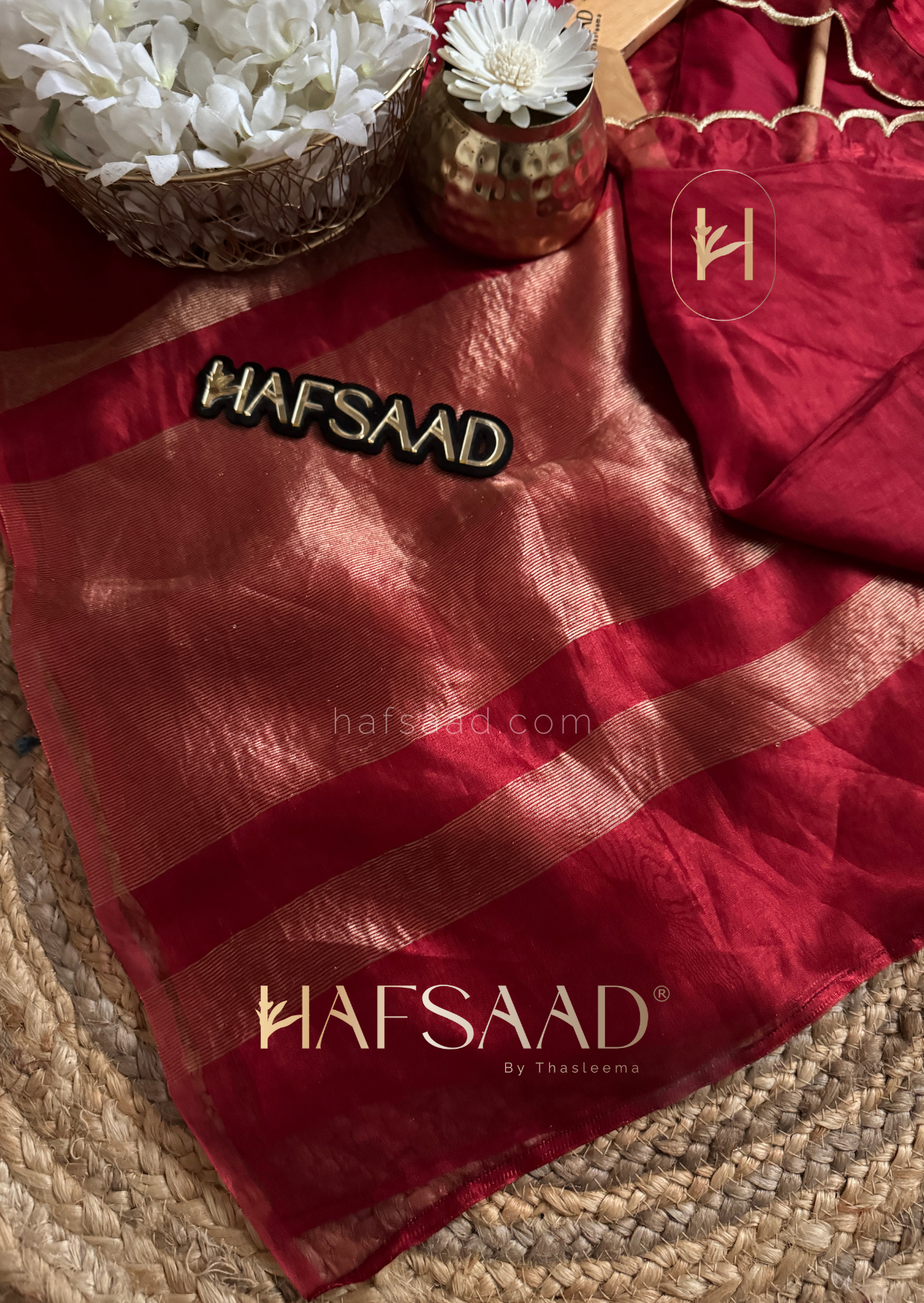 Bhavana - Pure tissue silk saree (Red)