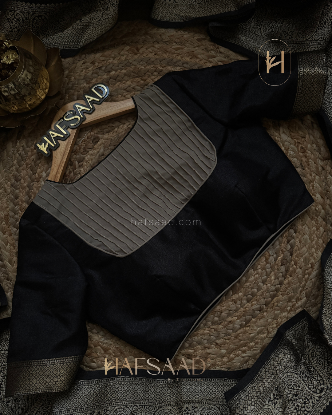 Dhruv- Crushed silk saree
