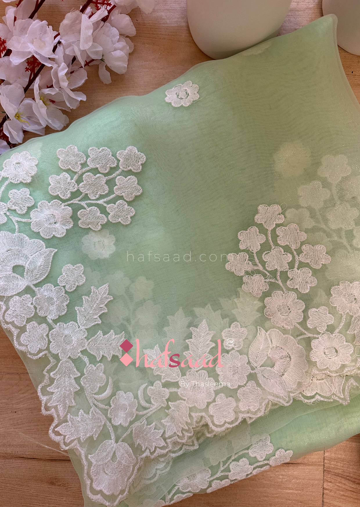 Tania- organza saree (Pastel Green)