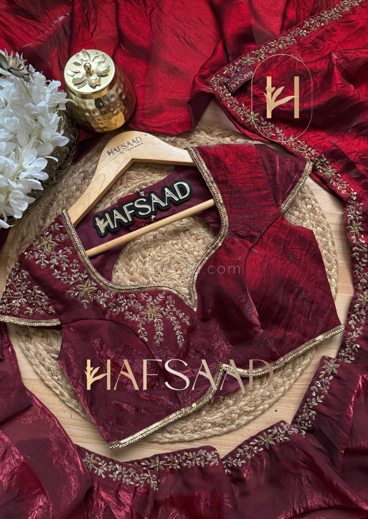 Royal rouge - Artisanal handwork saree