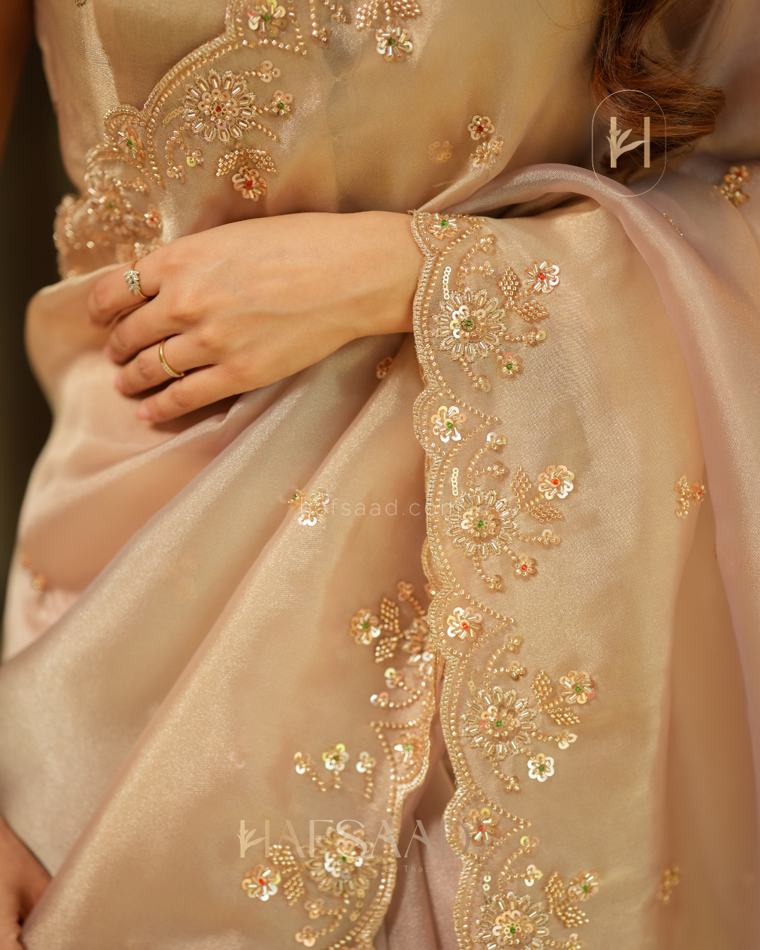 Hisna- ombré designer saree