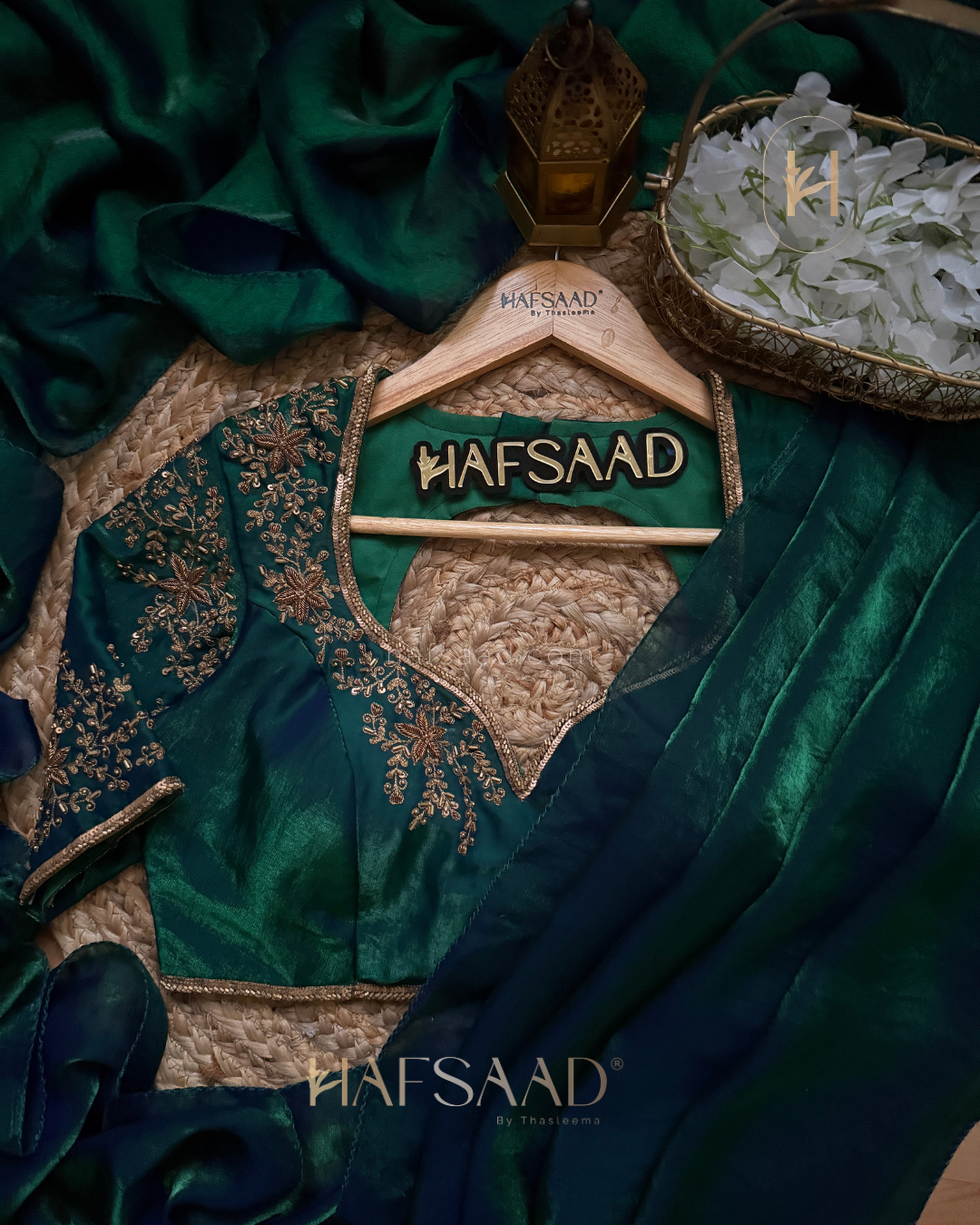 Rouge elbow sleeve - Artisanal handwork saree (Emerald Waves)