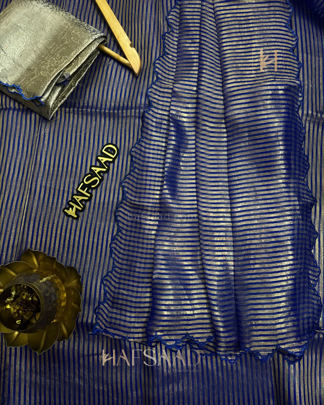 Yugitha Pure Tissue Silk Saree (Electric blue)