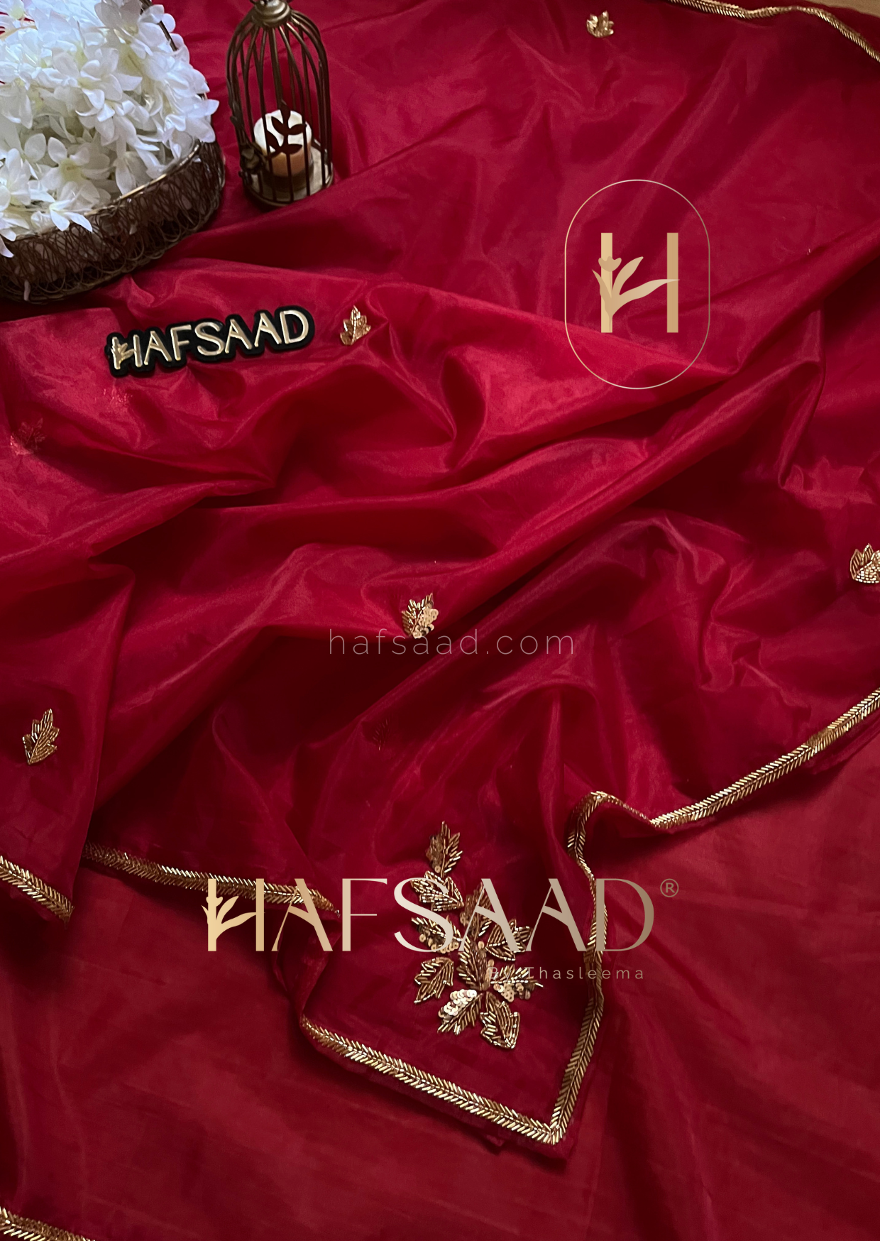 Rini- Pure organza handwork saree (Red)