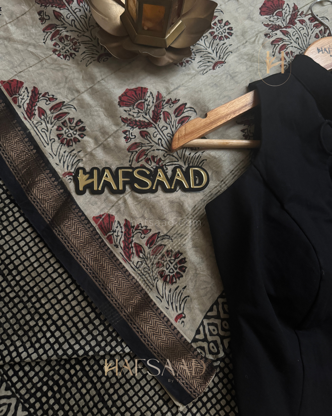 Pramila- Pure Maheswari Silk (Small chex)